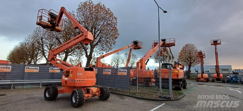 JLG 450AJ Nacele cu brat articulat