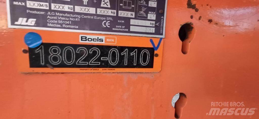 JLG 450AJ Nacele cu brat articulat