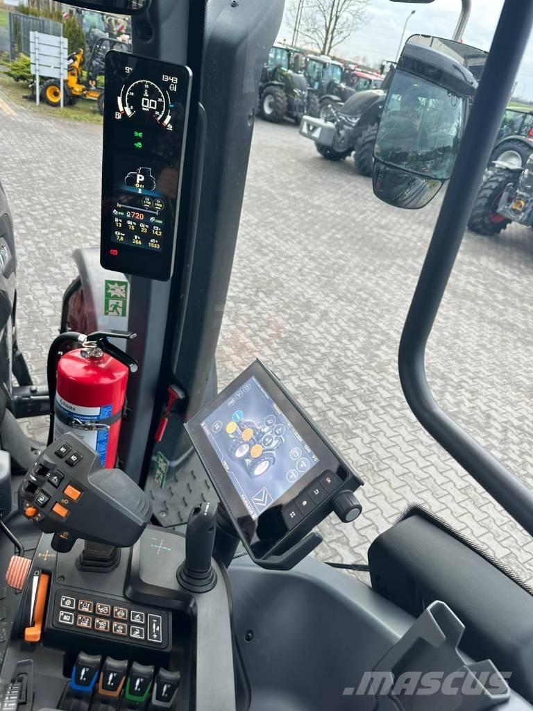 Valtra T 235 Tractoare