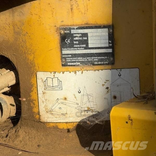 Komatsu PC88MR Excavatoare 7t - 12t