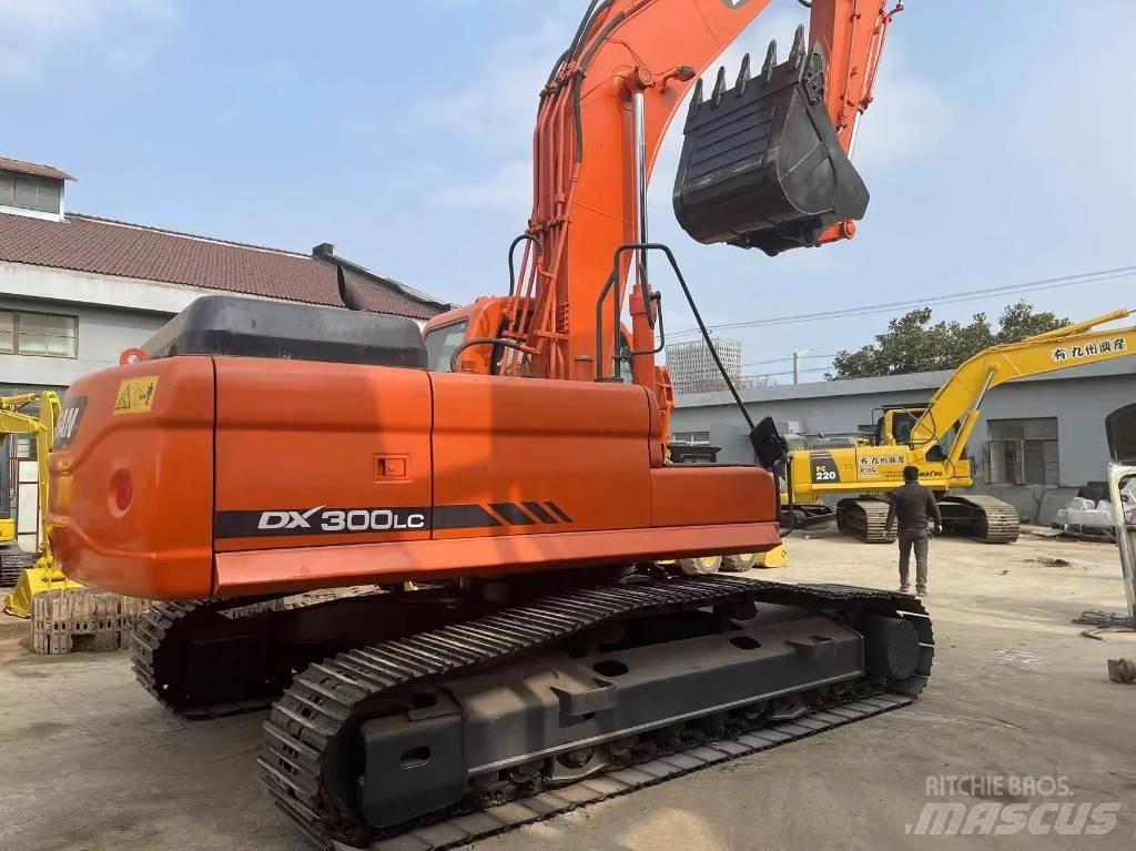 Doosan DX300LC Excavatoare pe șenile
