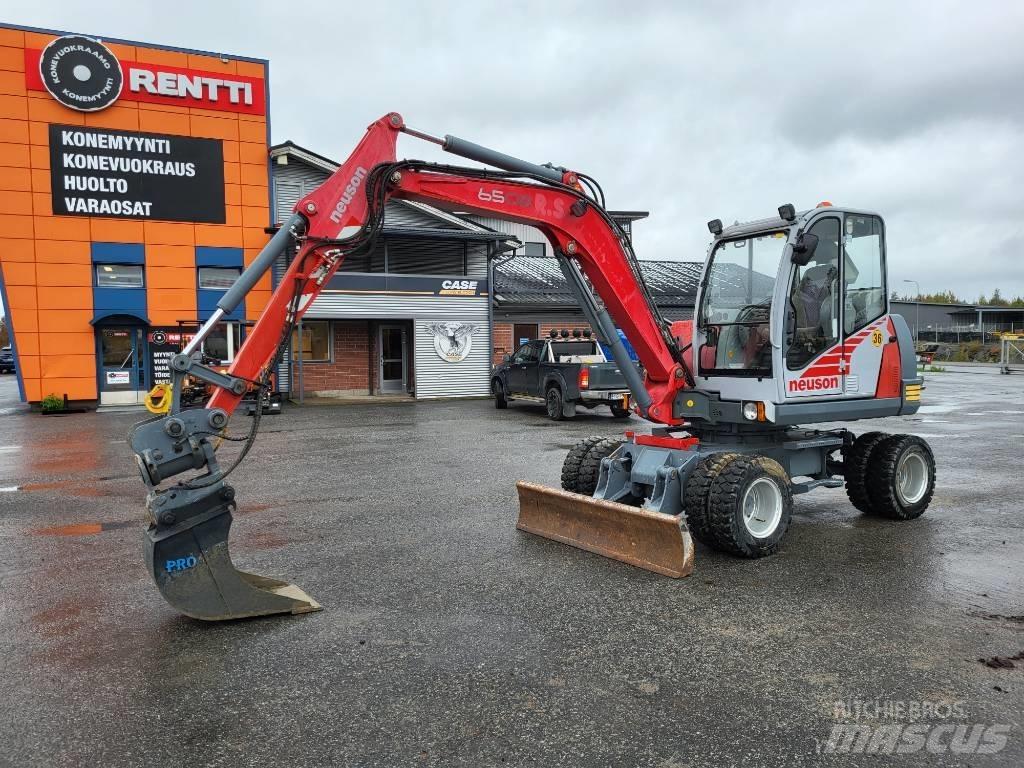 Neuson 6502 WD Excavatoare cu roti