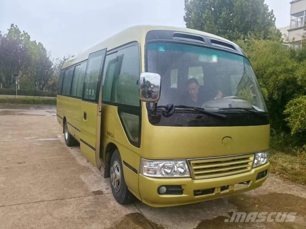 Toyota Coaster Autobuze intercity