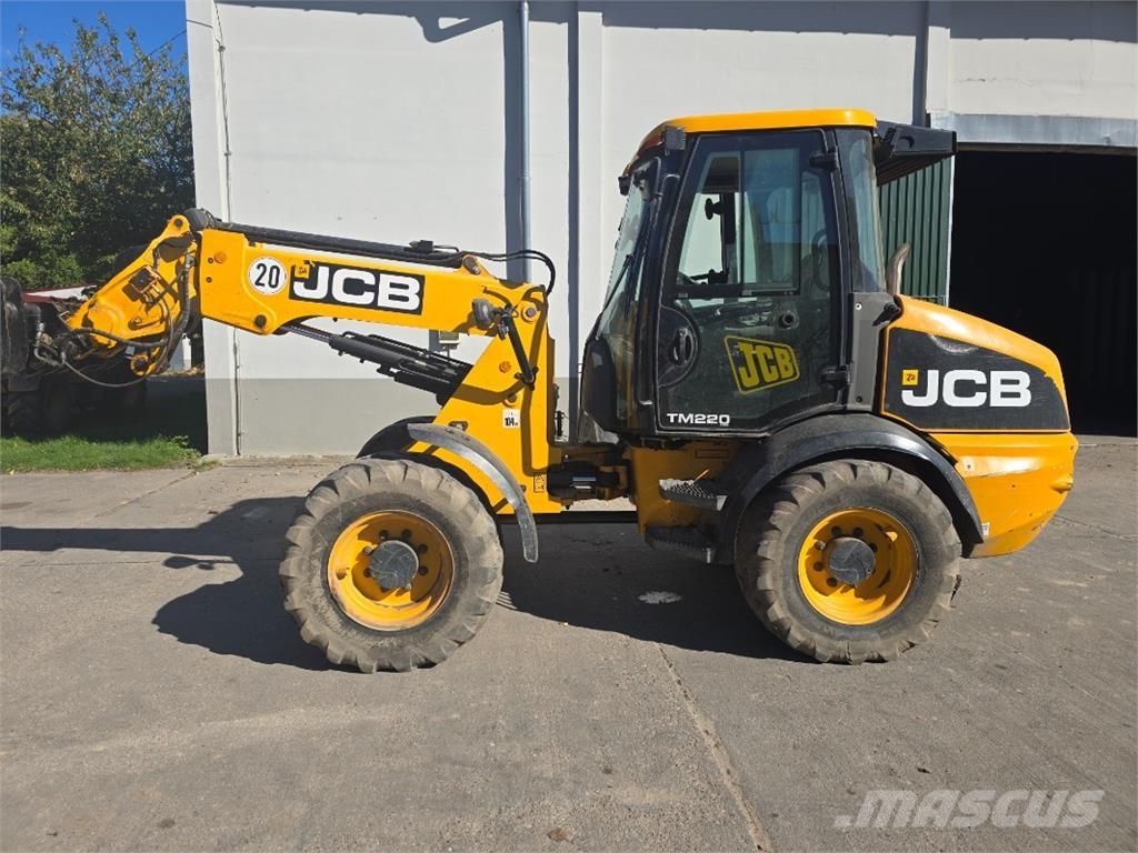 JCB TM 220 Incarcator pe pneuri