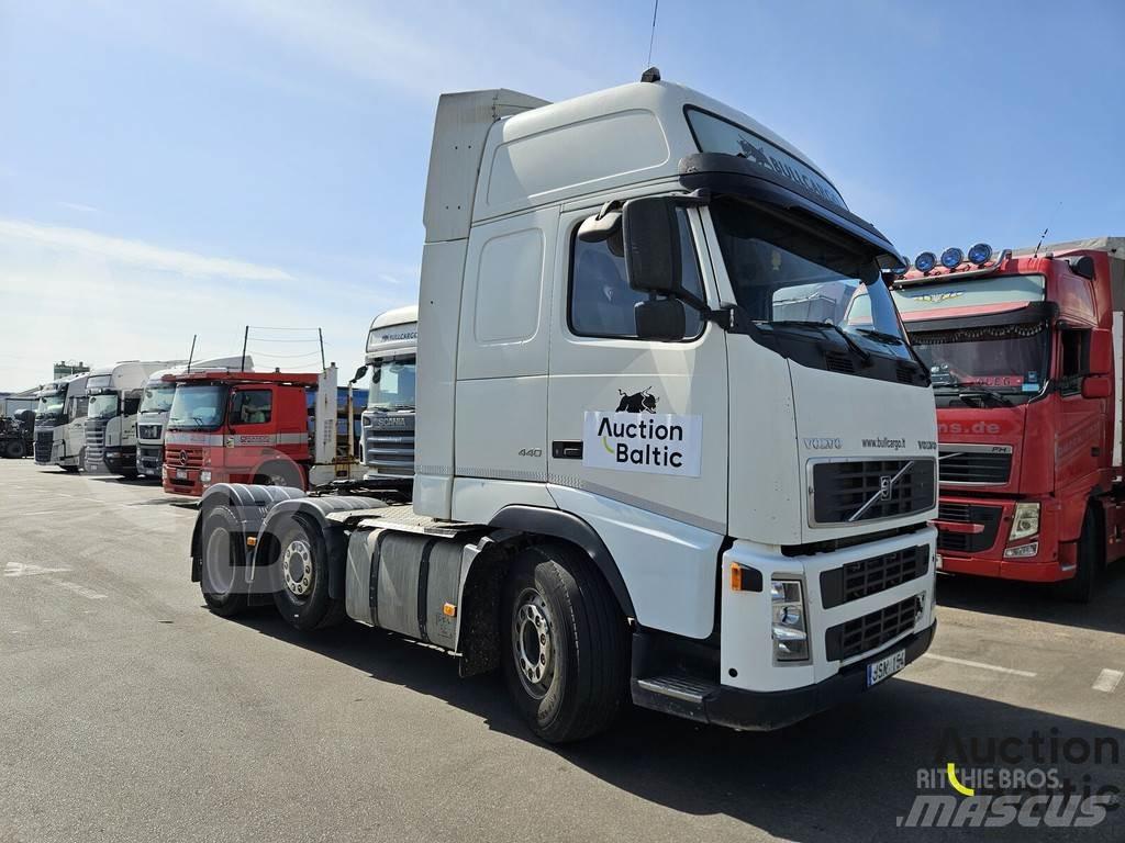 Volvo FH440 Autotractoare
