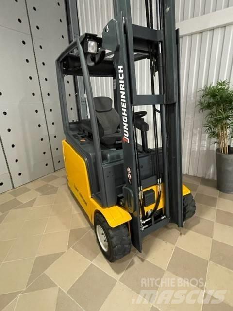 Jungheinrich EFG 218 Stivuitor electric