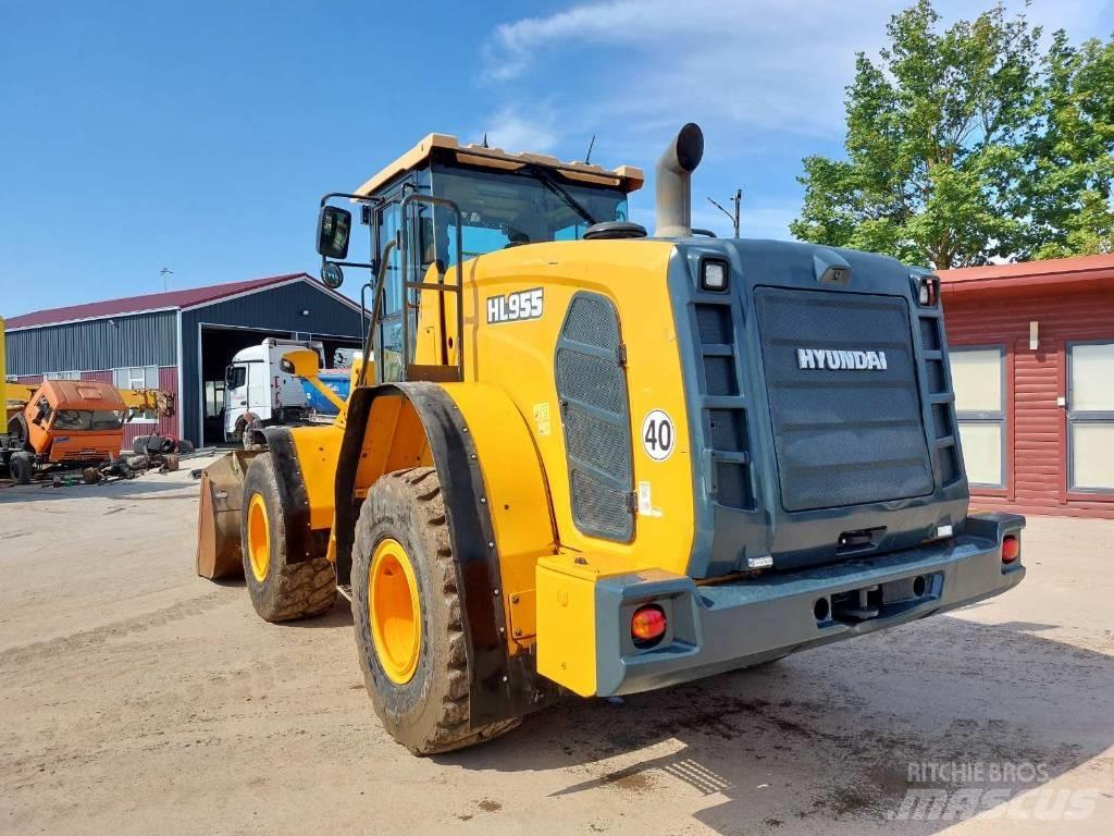 Hyundai HL 955 Incarcator pe pneuri