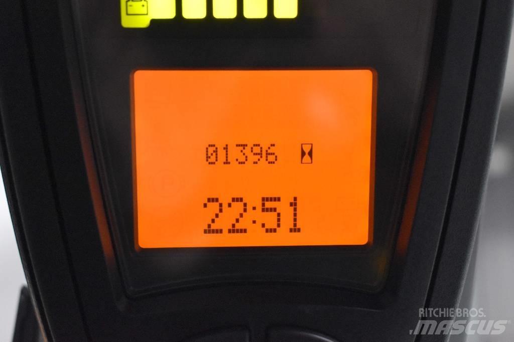 Linde E 30-01 Stivuitor electric