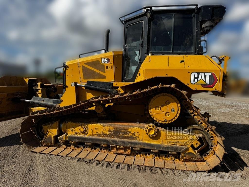 CAT D 5 Buldozere pe senile