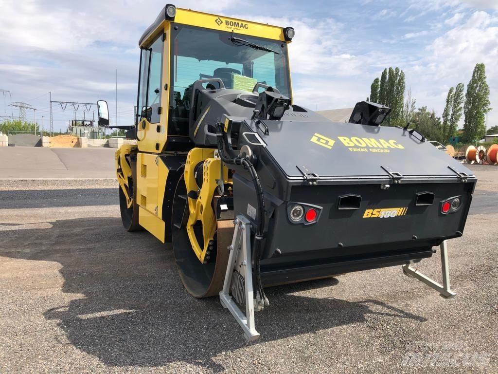 Bomag BW 174 AP-4v Cilindri compactori dubli