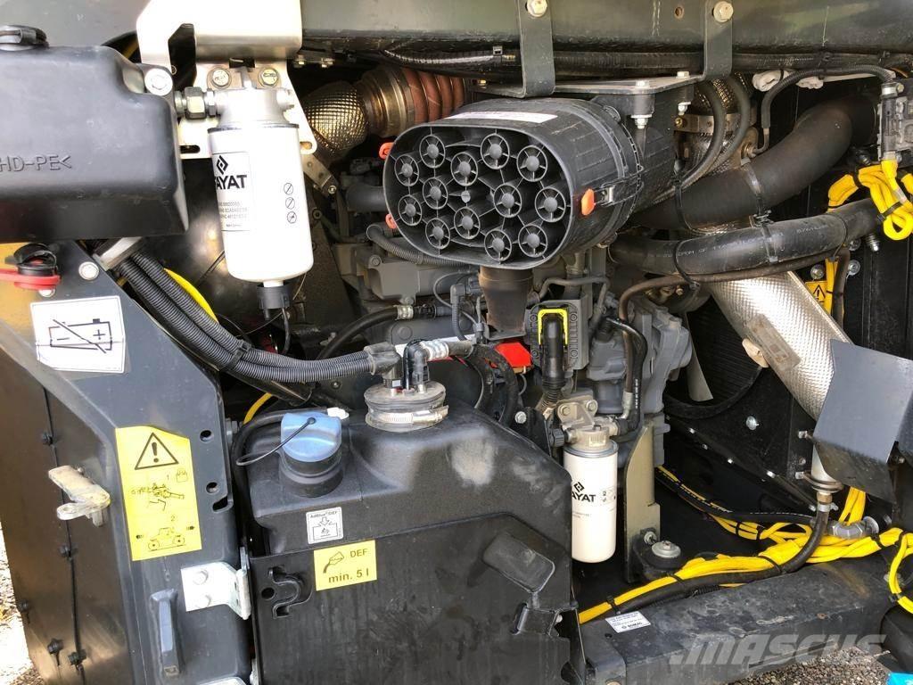 Bomag BW 174 AP-4v Cilindri compactori dubli