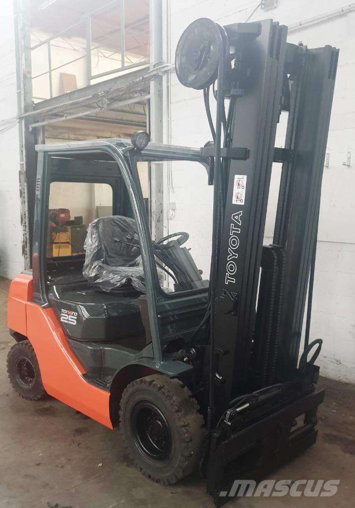 Toyota 52-8 FD 25 Stivuitor diesel