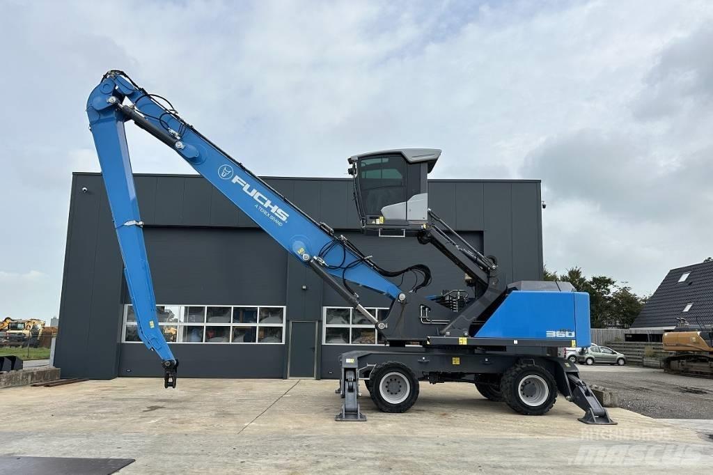 Fuchs MHL 360 F Paleta de manipulare