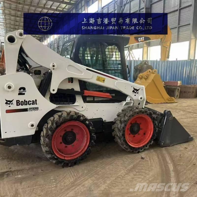 Bobcat S 750 Mini incarcator