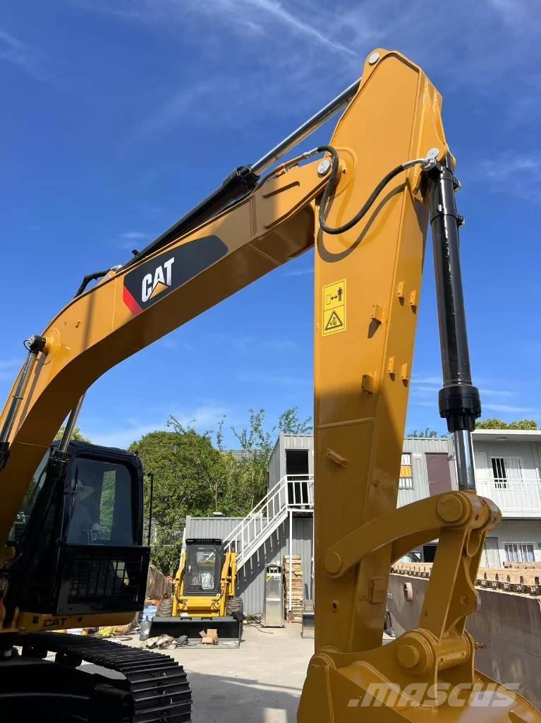 CAT 315 D Excavatoare pe șenile
