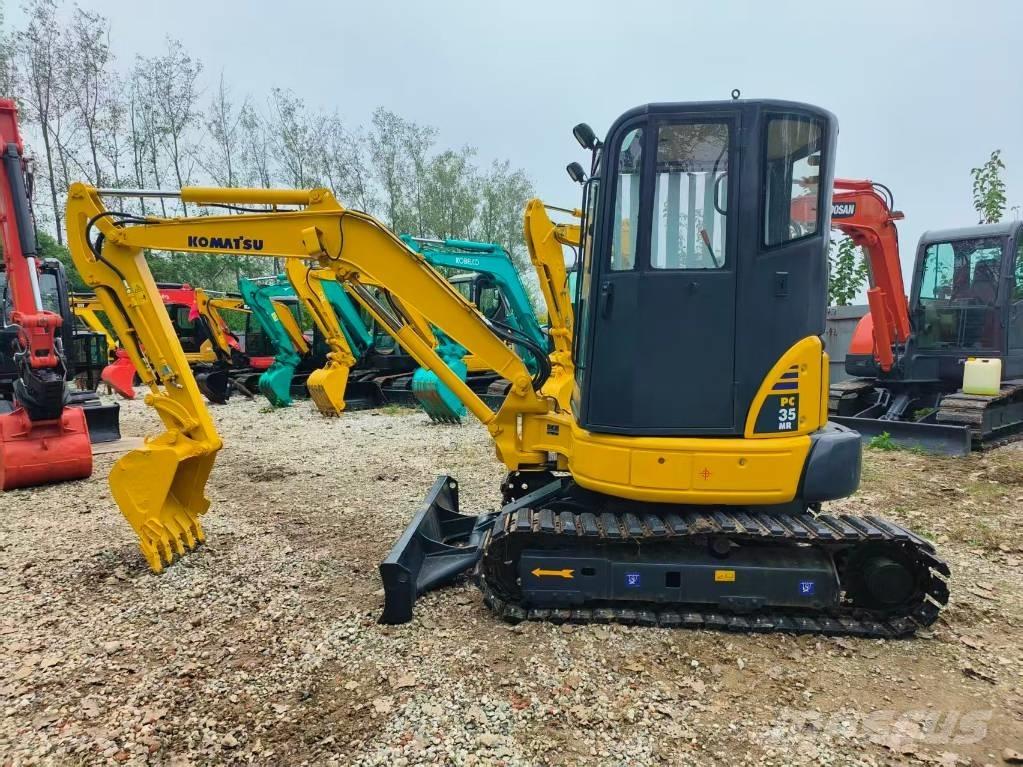 Komatsu PC 35 MR Mini excavatoare < 7t