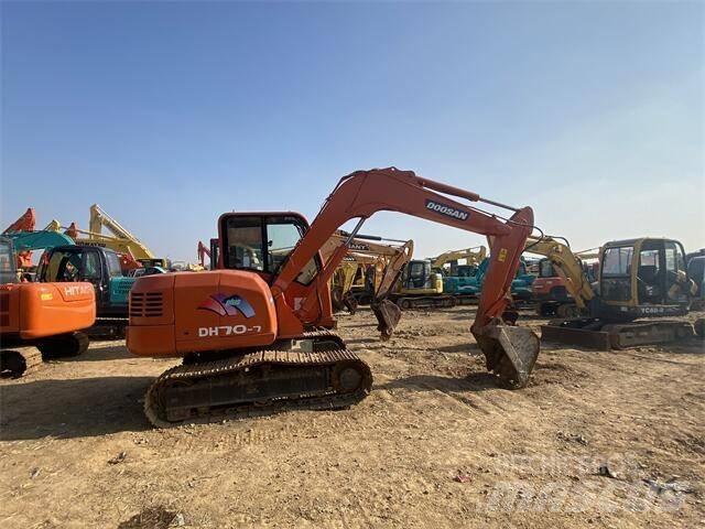 Doosan DH70-7 Mini excavatoare < 7t