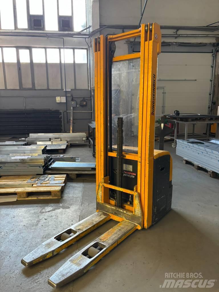 Jungheinrich EJC216 Transpaleta manuala