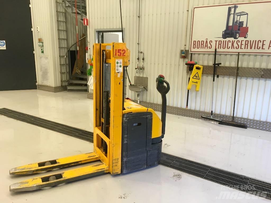 Jungheinrich EJC 212 Transpaleta manuala