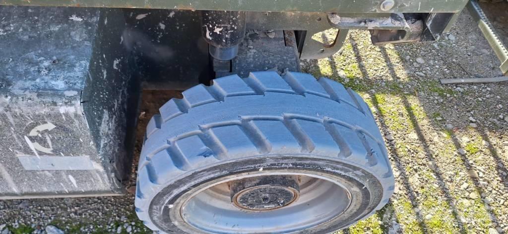 JLG M 3369 Platforme foarfeca