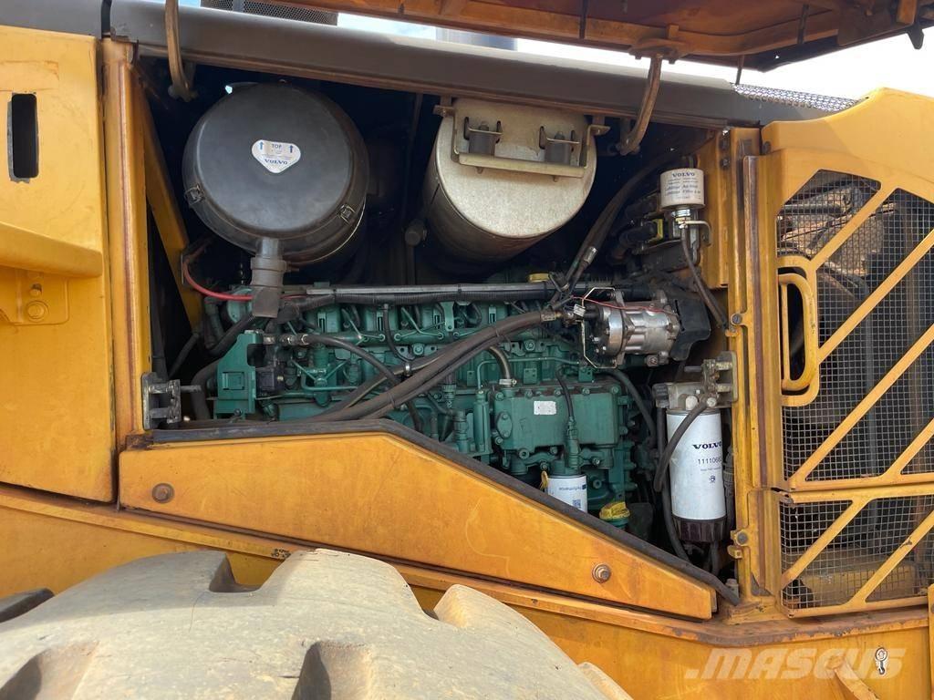 Volvo L 110 F Incarcator pe pneuri