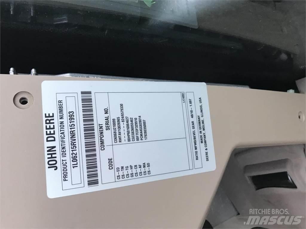 John Deere 6R 215 Tractoare
