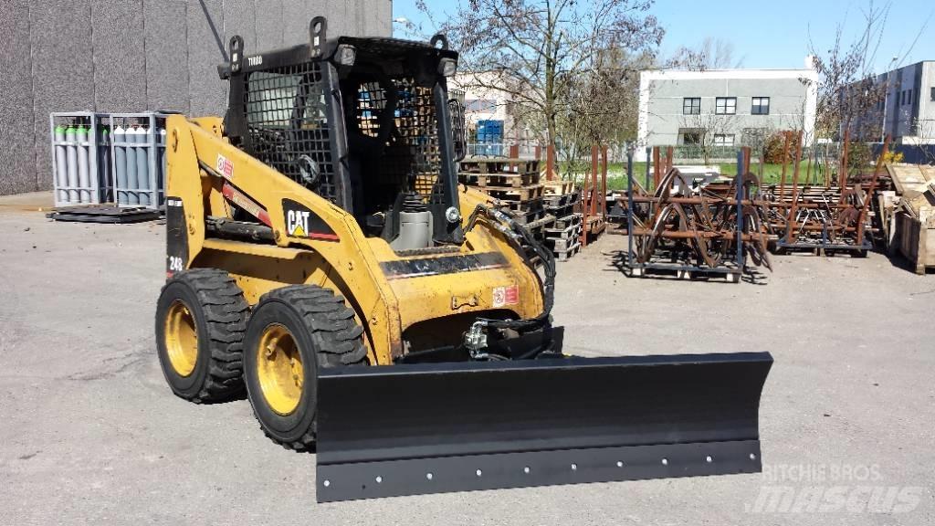 M3 Tilt dozer blade Stivuitoare - Altele
