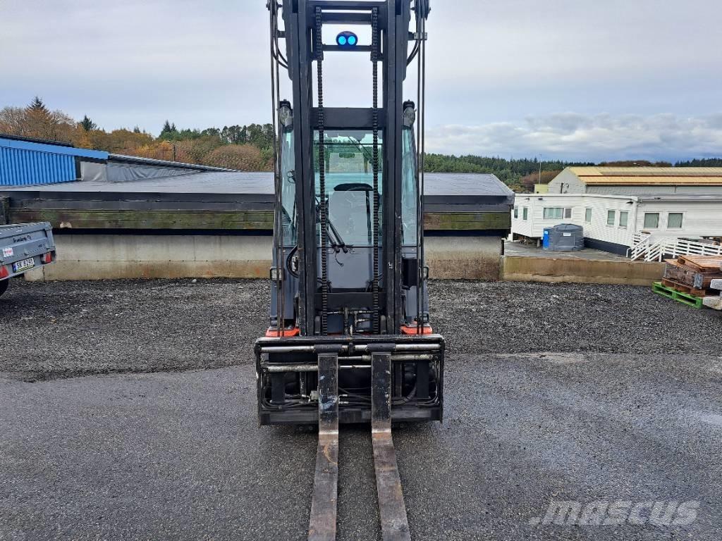 Toyota 8FBMT35 Stivuitor electric