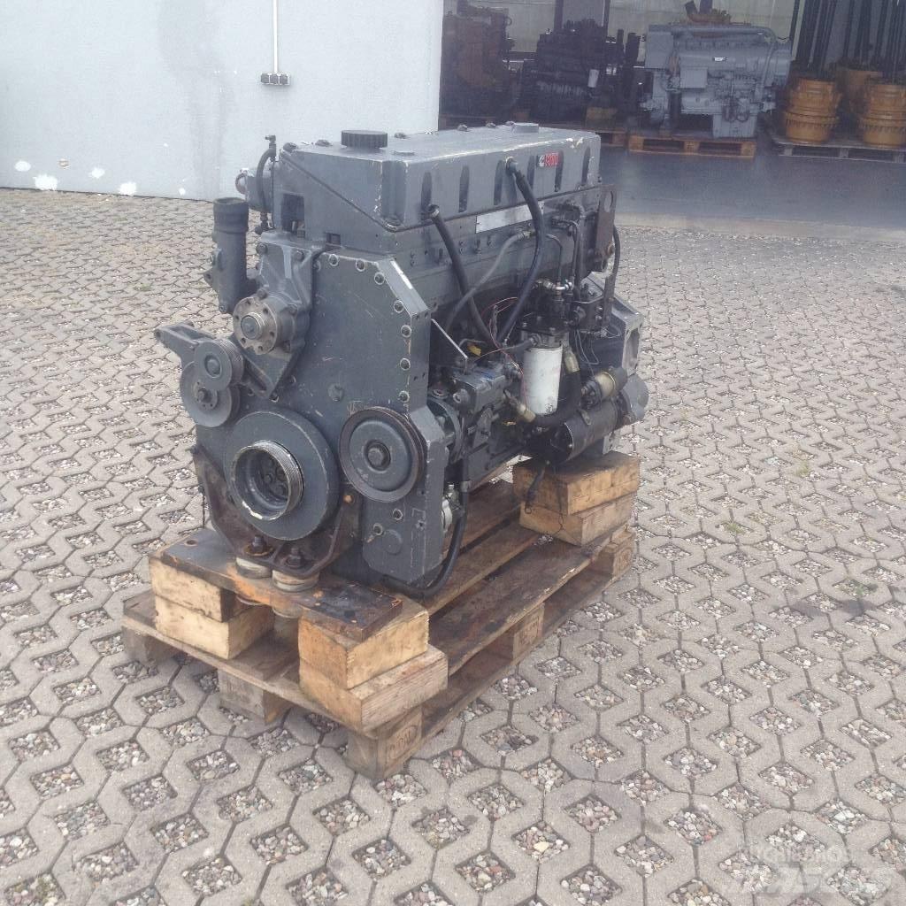 Cummins MTA 11 Incarcator pe pneuri