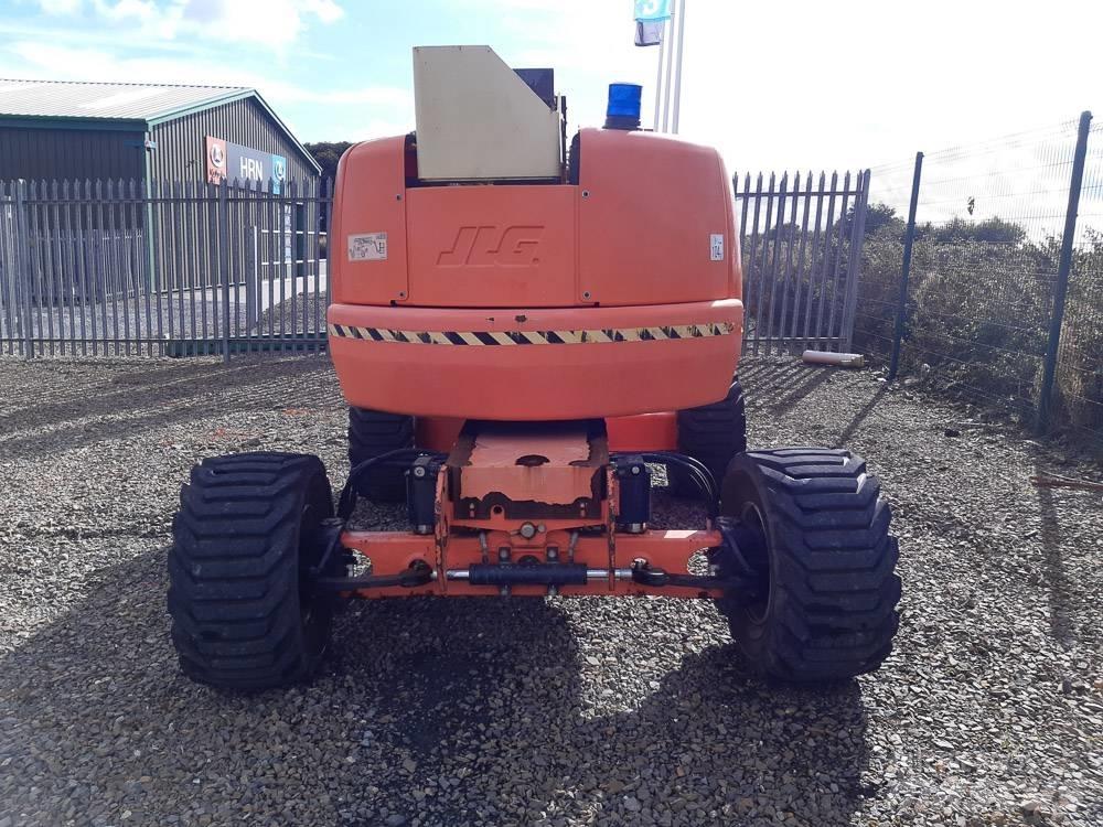 JLG BOOM LIFT Nacele cu brat articulat