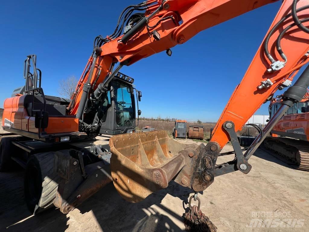 Doosan DX140W-5 Excavatoare cu roti