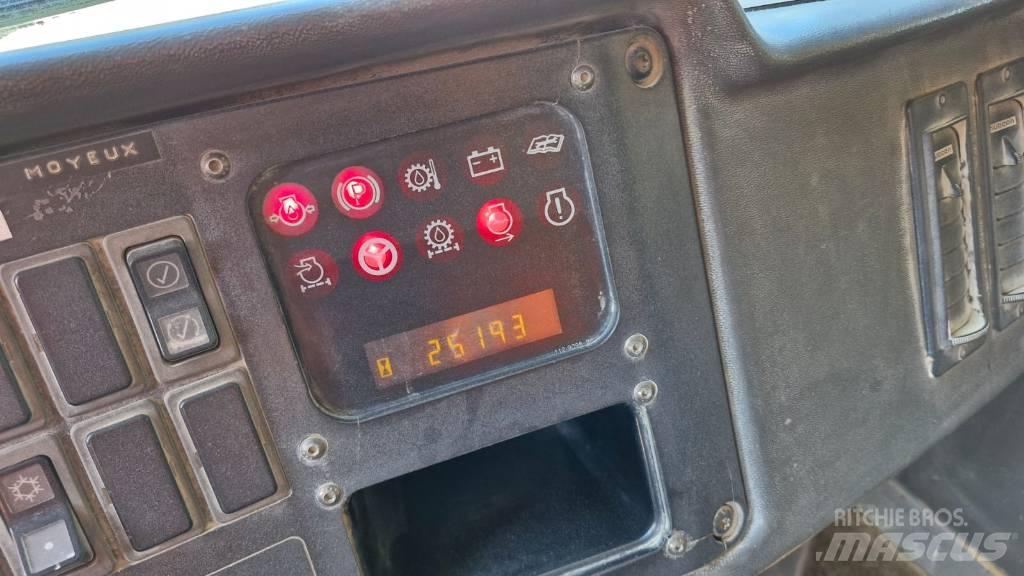 CAT 771D Camioane cu basculante rigide