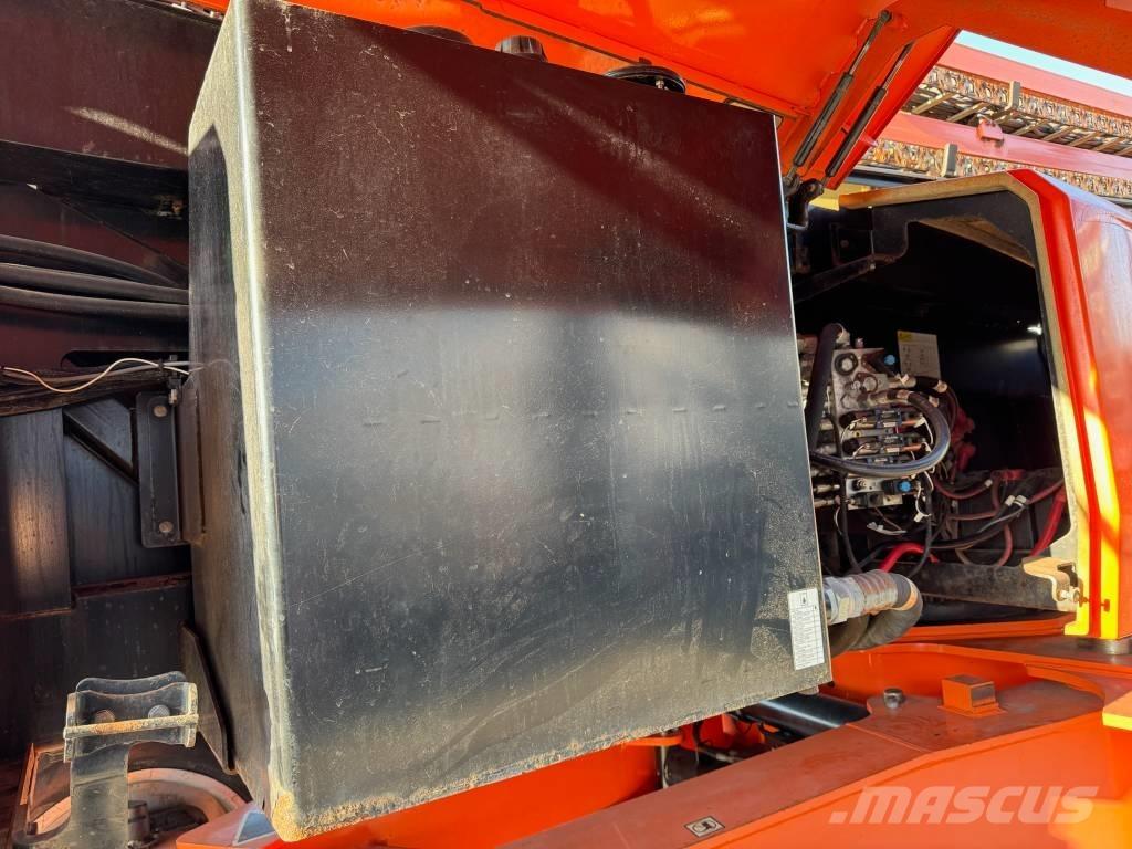 JLG 1850 SJ Nacele cu brat telescopic