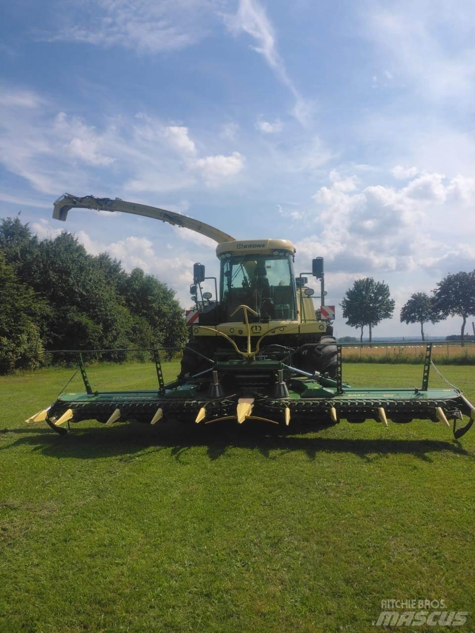 Krone Big X 700 Forajere cu autopropulsare