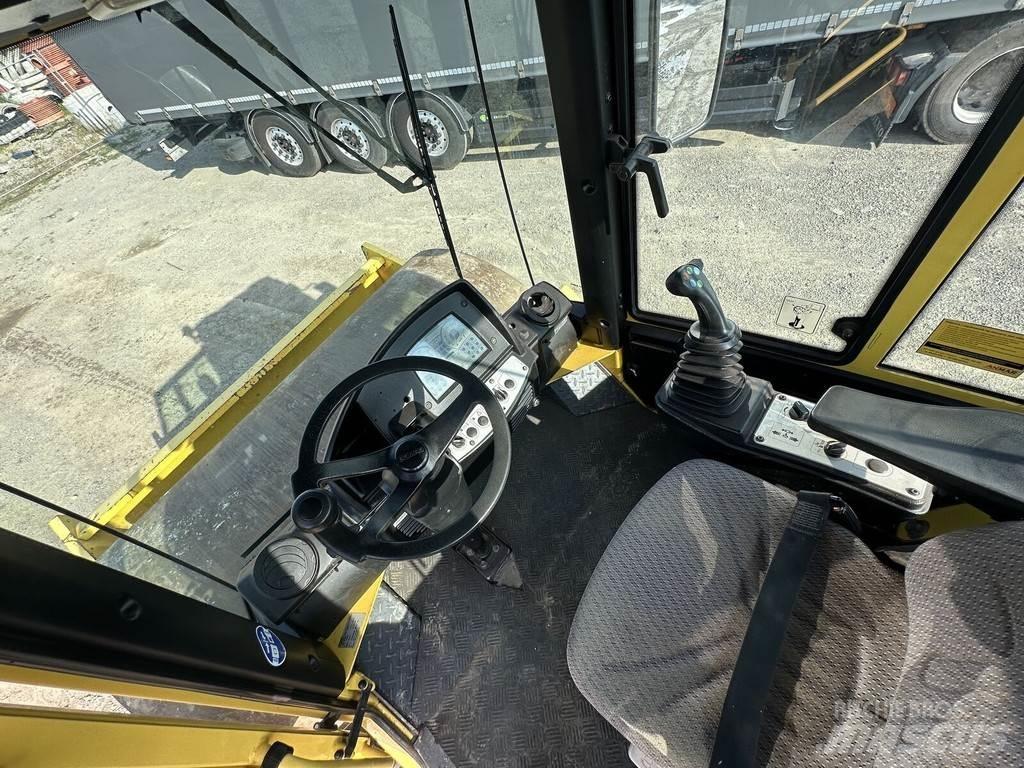 Bomag BW213-DH4 Compactoare monocilindrice
