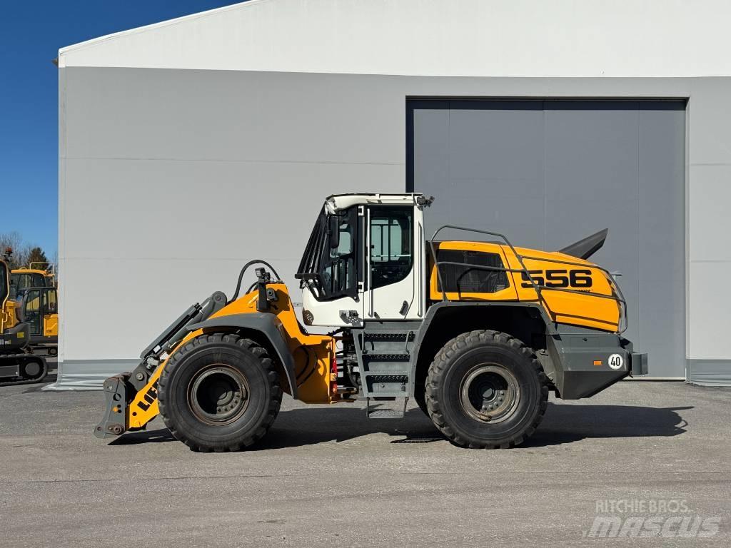Liebherr L 556 Incarcator pe pneuri
