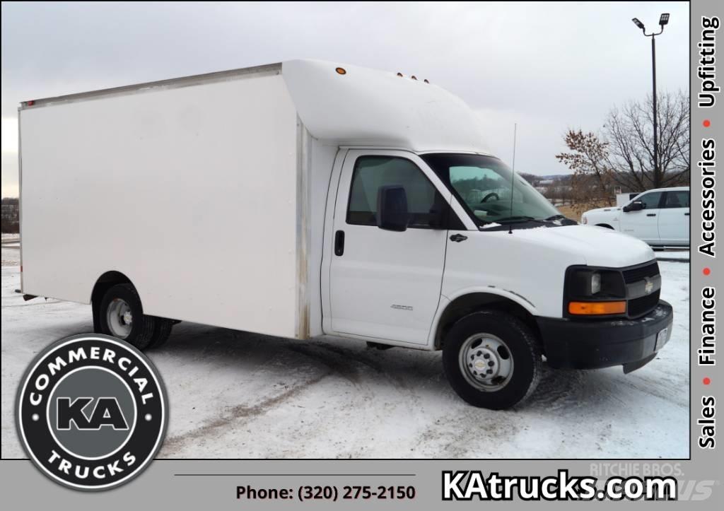 Chevrolet G4500 Autocamioane