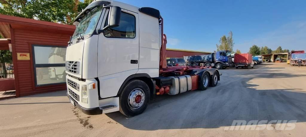 Volvo FM 12 Camion cu carlig de ridicare