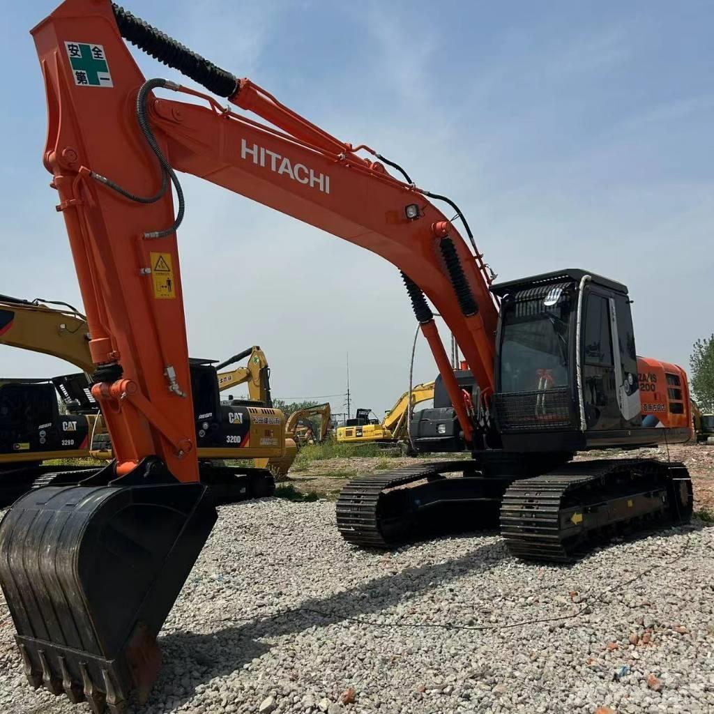 Hitachi 200-3 Excavatoare pe șenile

