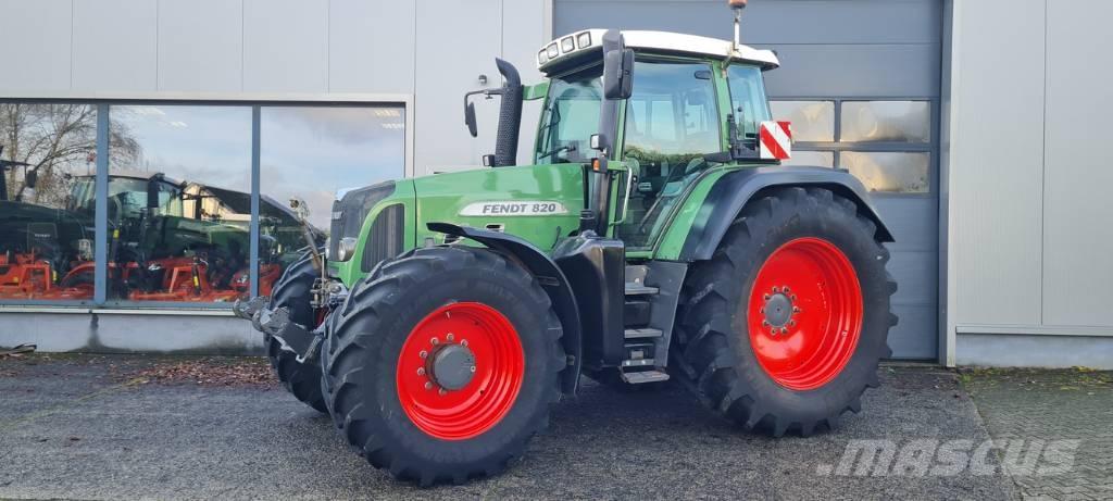 Fendt 820 Vario TMS Tractoare