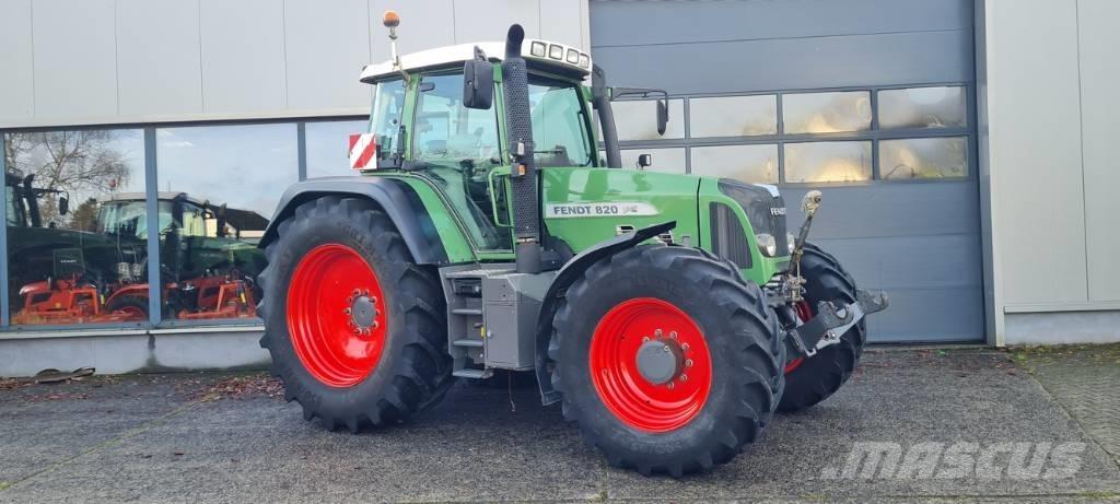 Fendt 820 Vario TMS Tractoare