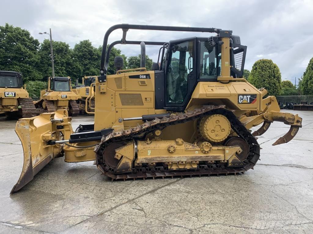 CAT D 6 N XL Buldozere pe senile