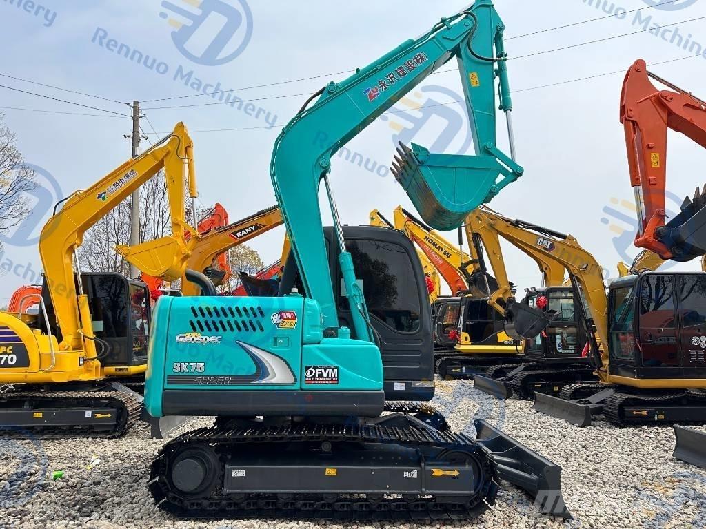 Kobelco SK75 Excavatoare pe șenile
