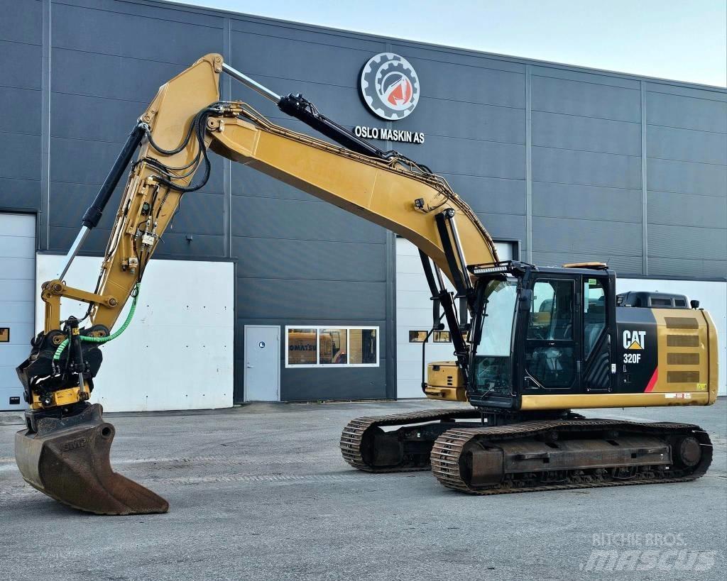 CAT 320 FL Excavatoare pe șenile

