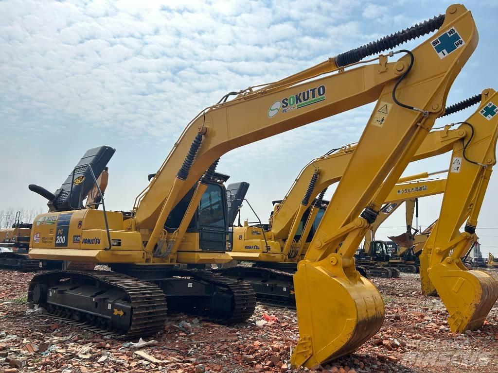Komatsu PC 200-8 Excavatoare pe șenile
