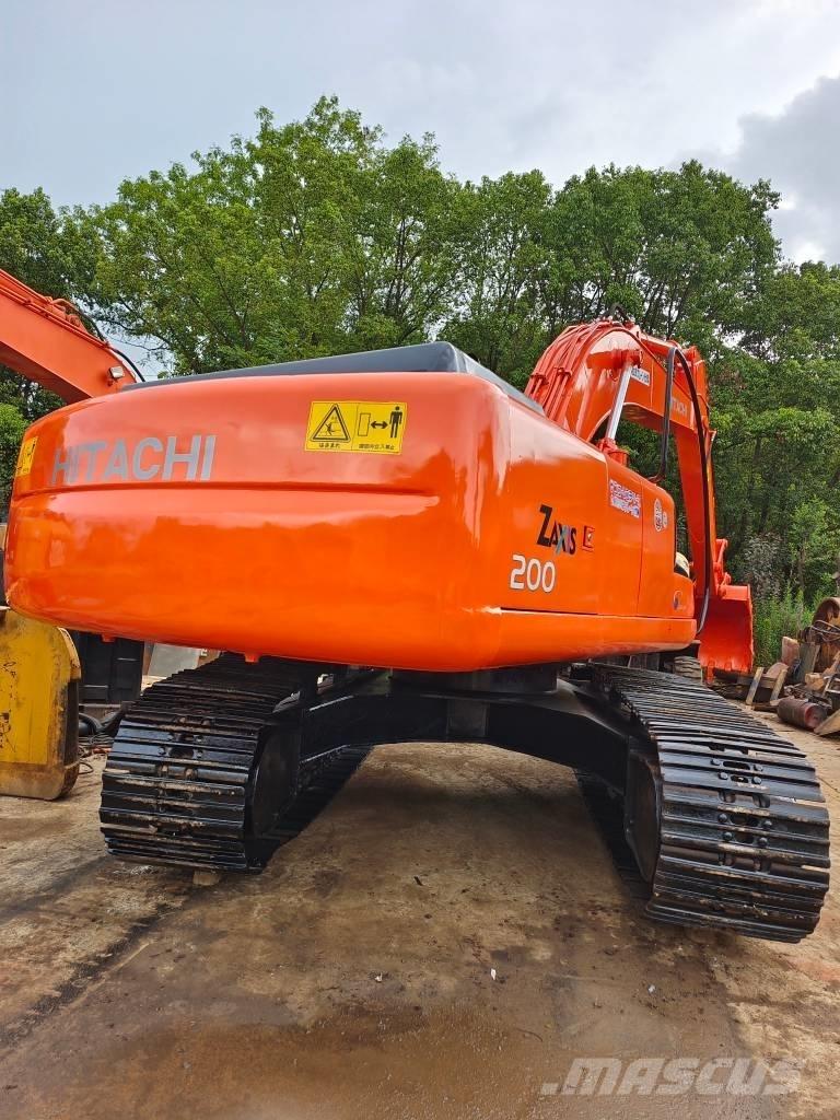 Hitachi Zaxis 200-3G Excavatoare pe șenile
