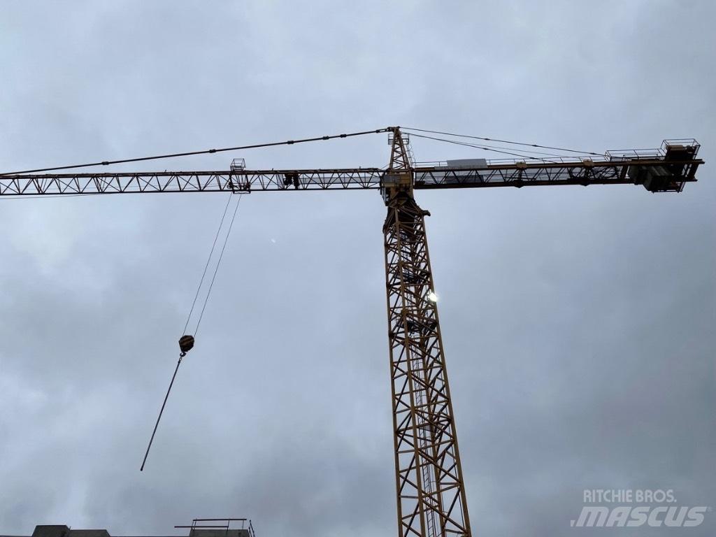 Liebherr 290 HC Macarale turn