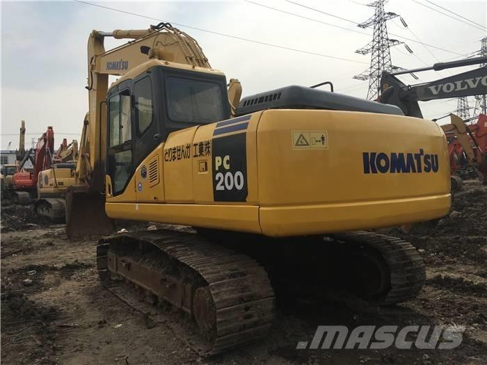 Komatsu PC 200-7 Excavatoare pe șenile
