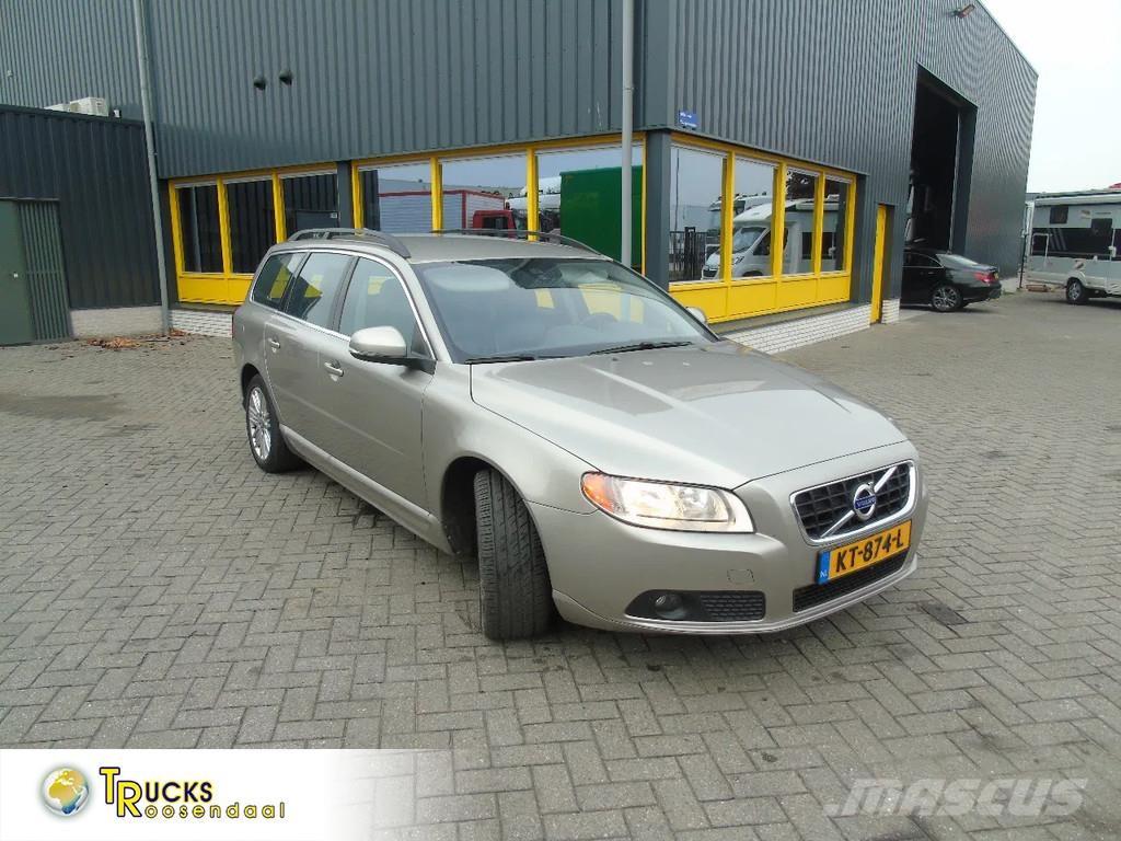 Volvo V70 + manual Masini