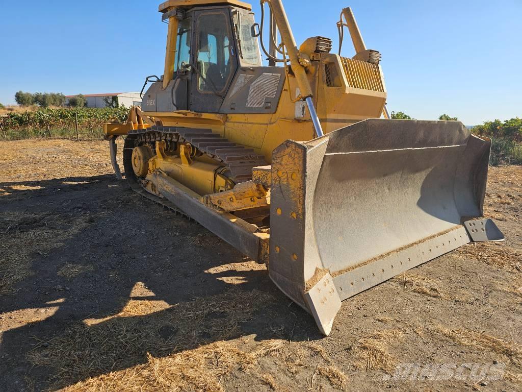 Komatsu D 65 EX 12 Buldozere pe senile